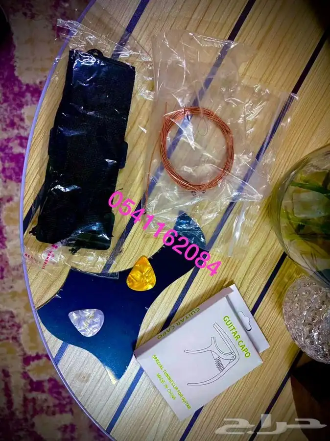 جيتار كلاسك بسعر 350  فقط توصيل   فوري خلال ساعه فقط 7