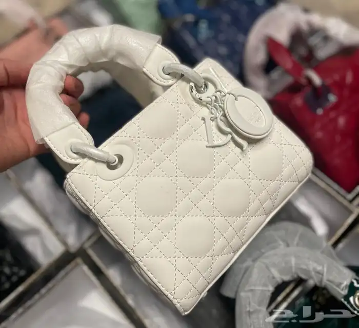 شنط درجه اولى 18