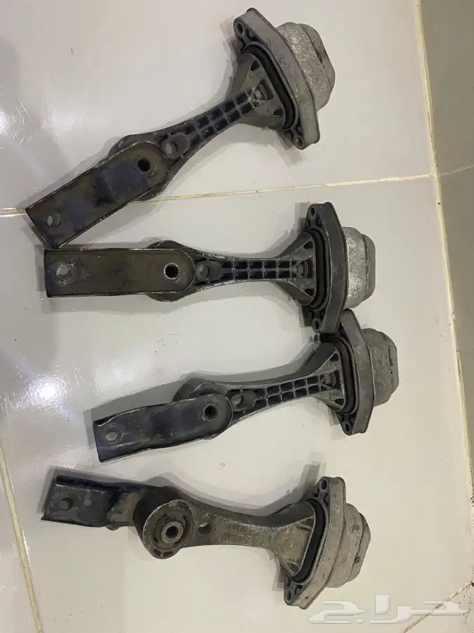 قطع سكودا اوكتافيا ( اسكودا ) وفلوكس واجن وجولف واودي)A4) 35