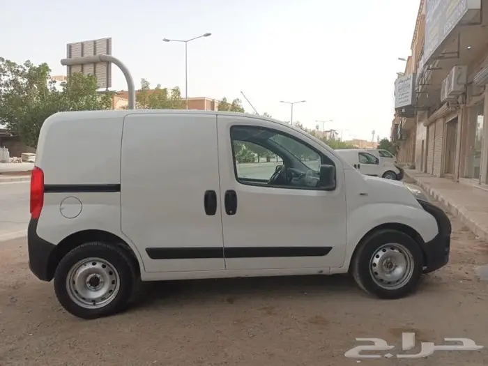 للتاجير رينو دوكر فيات 0