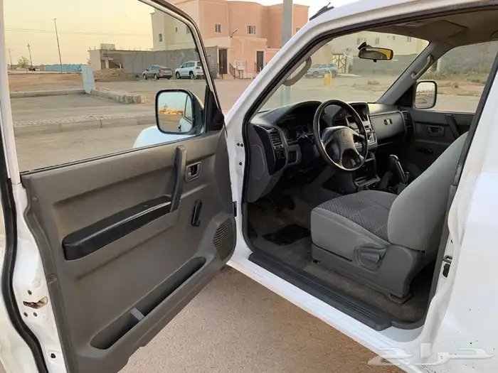 باجيرو ربع .. مبيعات حكومية .. 25