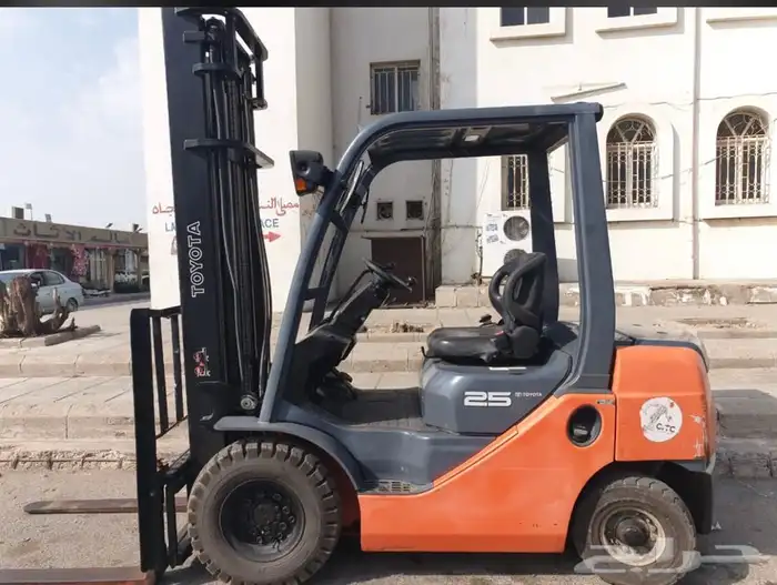 رافعه شوكيه للايجار يومي مشاوير وكرين 9