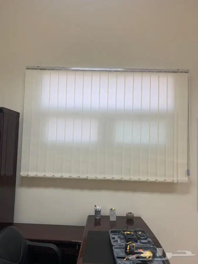 ستائر رول وطبي وامريكي  وجميع انواع الستاير 52