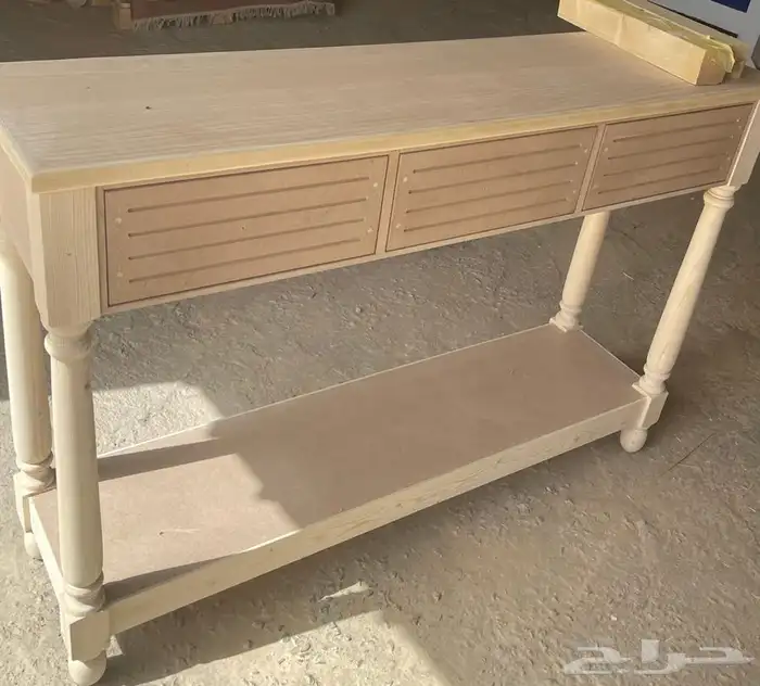 طاولة مدخل كلاسيك 0