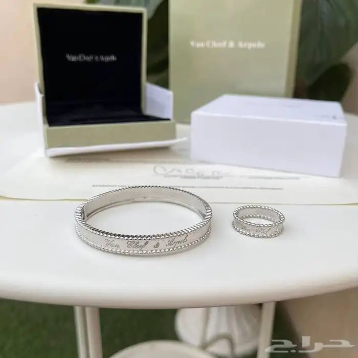 طقم متكامل عالي الجوده 3