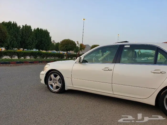 ( مباع) لكزس LS430 موديل 2005 12