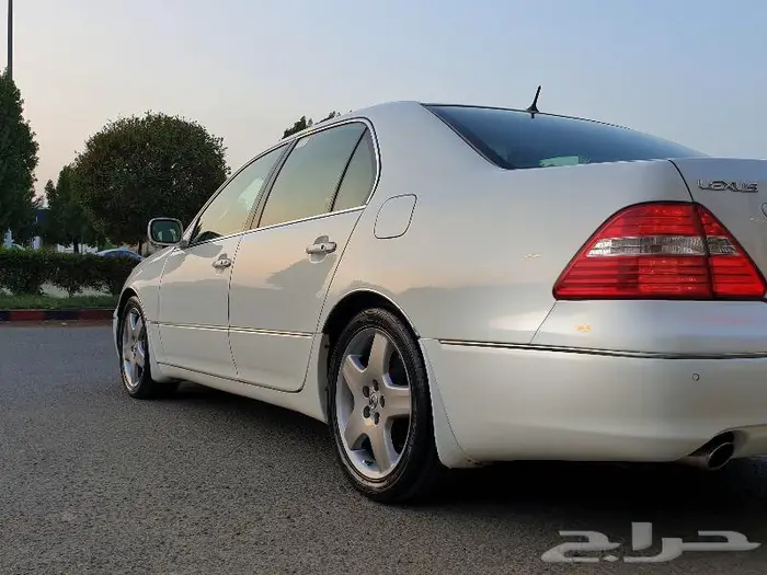 ( مباع) لكزس LS430 موديل 2005 16