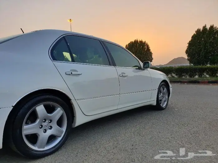 ( مباع) لكزس LS430 موديل 2005 21