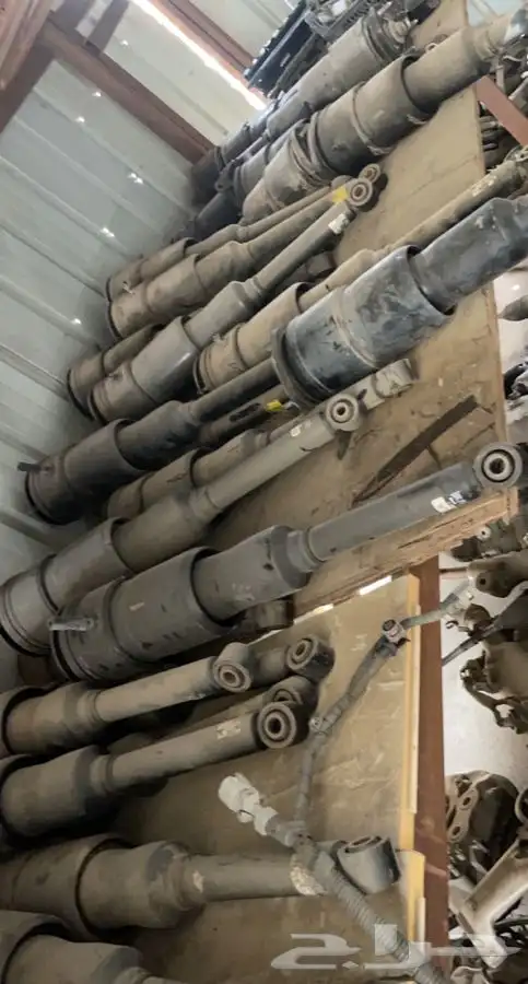 علب دركسون  لكزس 460 مقصات اصلية وبطانات 16