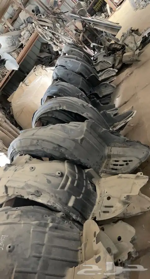 علب دركسون  لكزس 460 مقصات اصلية وبطانات 12