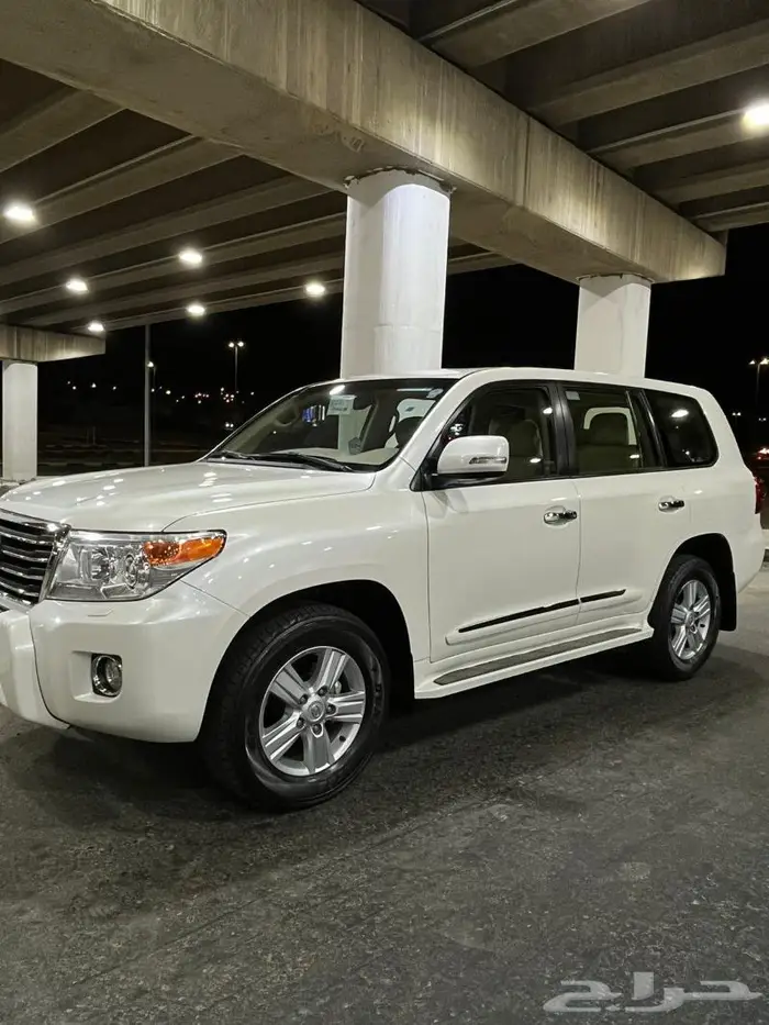 تويوتا لاندكروزر 2014 مخزن مباع 2