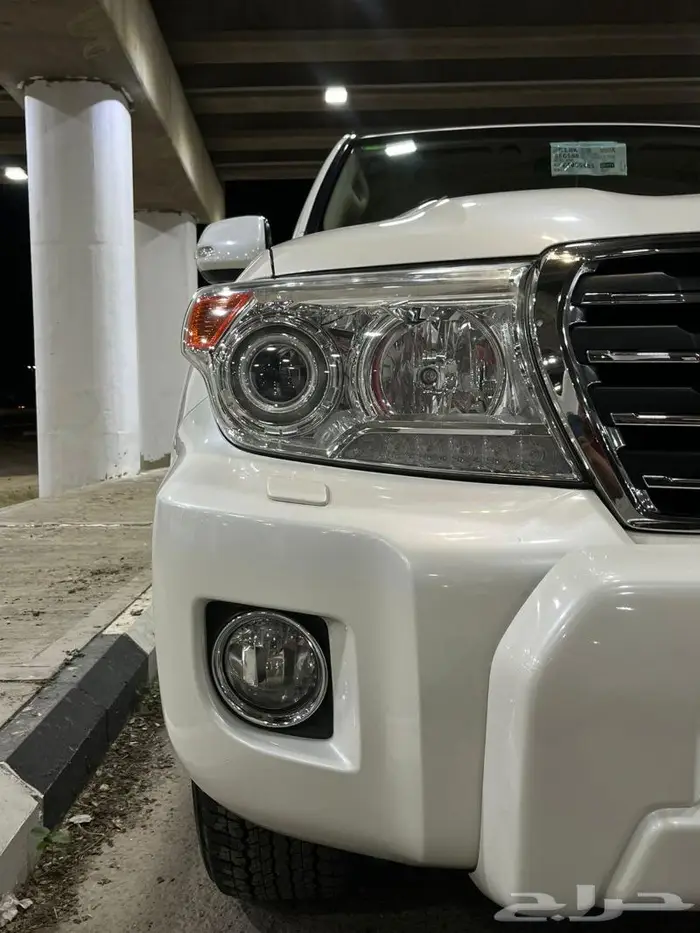 تويوتا لاندكروزر 2014 مخزن مباع 7