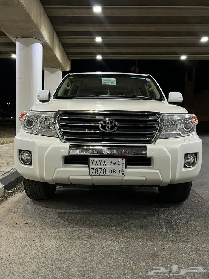 تويوتا لاندكروزر 2014 مخزن مباع 9