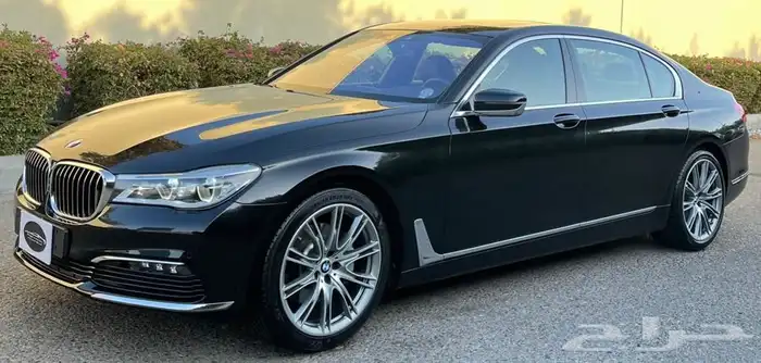 ممشي 28ألف كيلوضمان الوكيل4سلندر موفرهBMW 730 شبه جديده 18