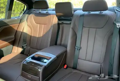ممشي 28ألف كيلوضمان الوكيل4سلندر موفرهBMW 730 شبه جديده 60