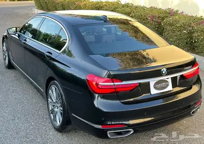 ممشي 28ألف كيلوضمان الوكيل4سلندر موفرهBMW 730 شبه جديده 8