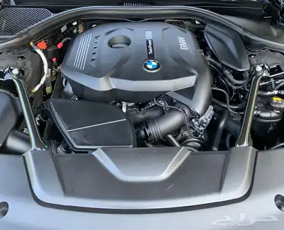ممشي 28ألف كيلوضمان الوكيل4سلندر موفرهBMW 730 شبه جديده 46
