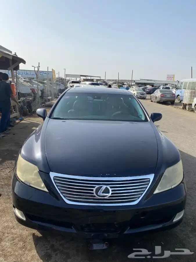 قطع غيار تشليح لكزس ال اس 460 موديل 2008 0