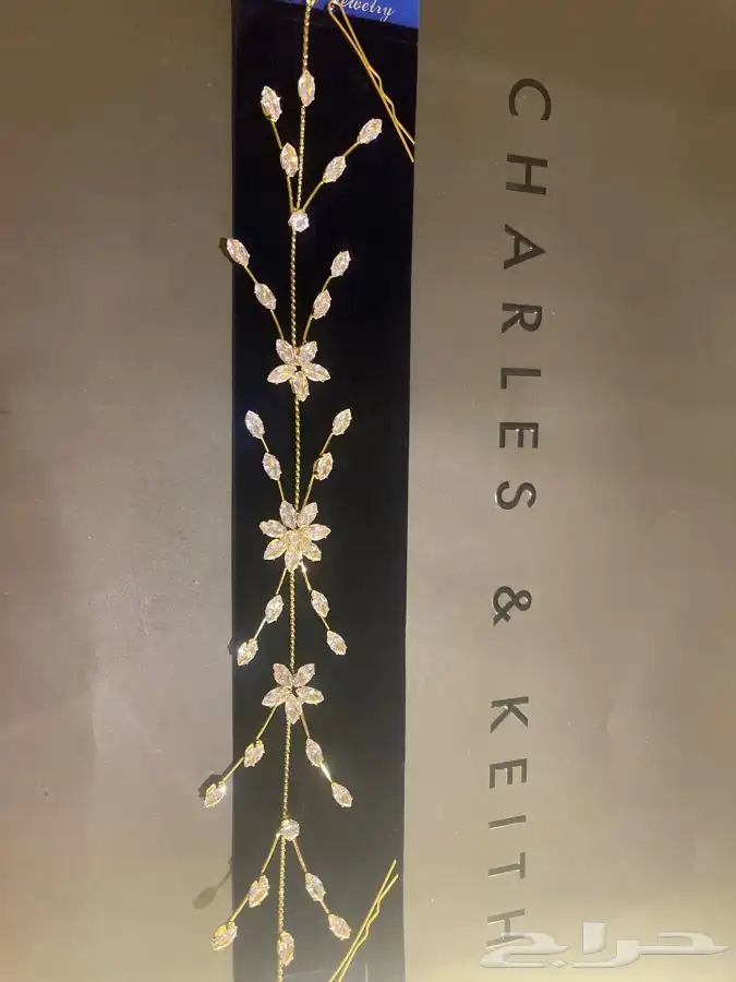 سلاسل يدويه افريقيه واساور الصداقه و ربطات شعر 7