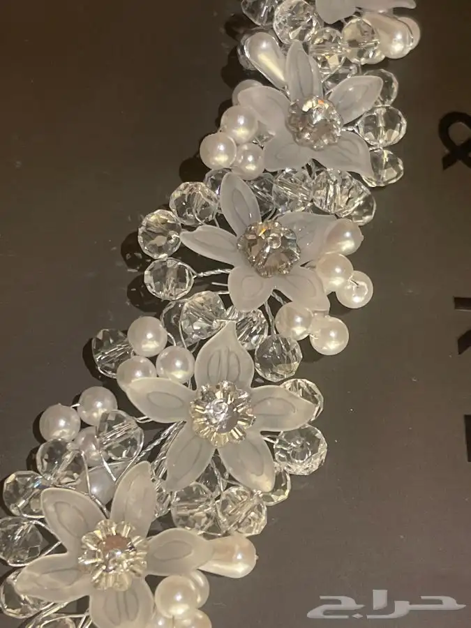 سلاسل يدويه افريقيه واساور الصداقه و ربطات شعر 6