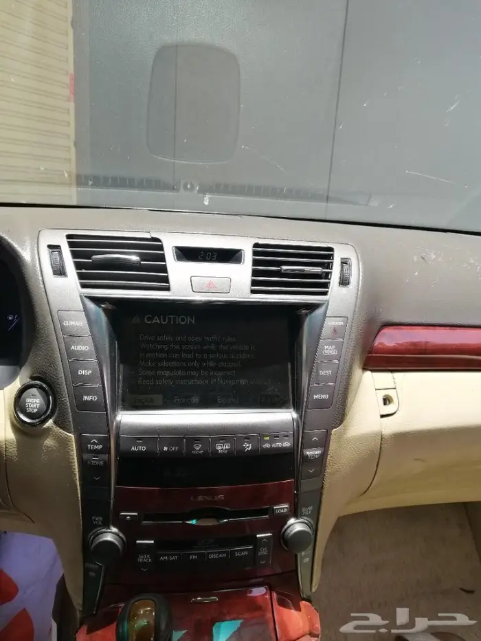 شاشه لكزسLEXUS_ LS 460 وعلئ حسب فئه السياره _شاشات سيارات 6