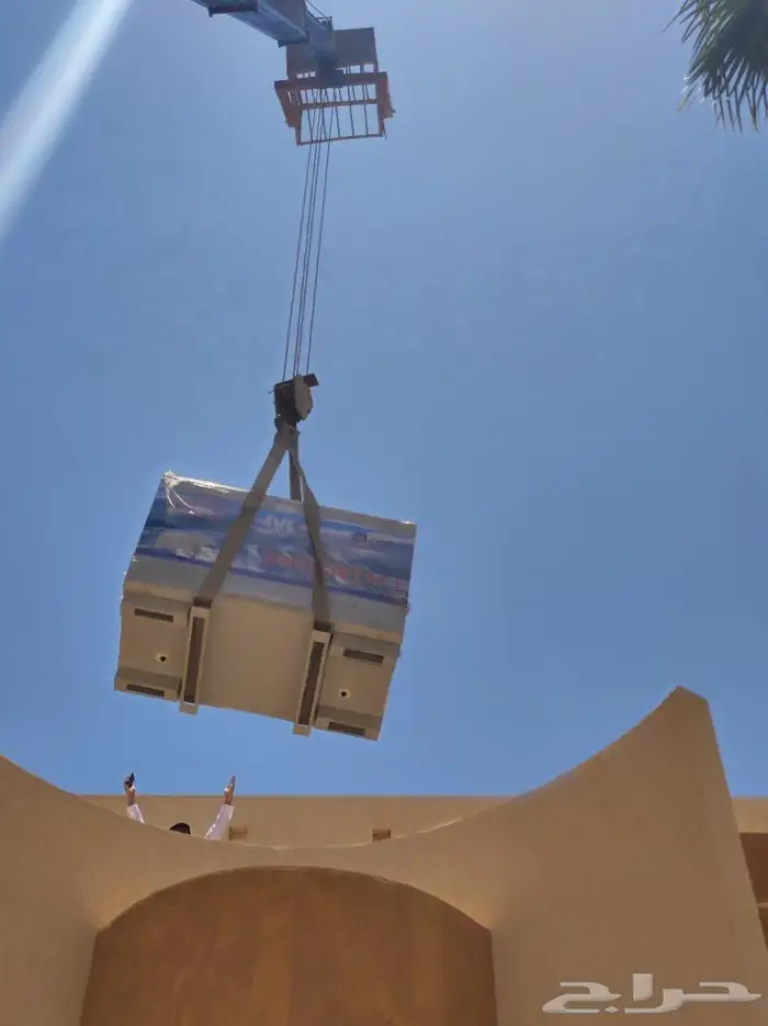 تاجير كرينات رافعات تحميل وتنزيل المكيفات 1