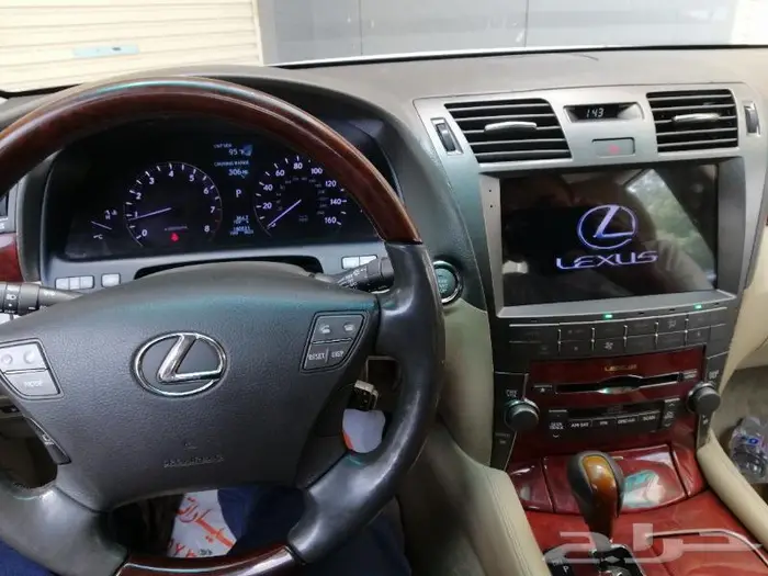 شاشه لكزسLEXUS_ LS 460 وعلئ حسب فئه السياره _شاشات سيارات 8