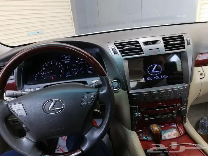 شاشه لكزسLEXUS_ LS 460 وعلئ حسب فئه السياره _شاشات سيارات 9
