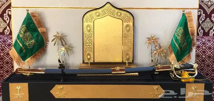 دروع و سيوف فاخره كبيرة و صغيرة 55