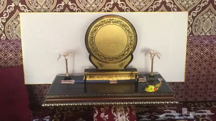 دروع و سيوف فاخره كبيرة و صغيرة 46
