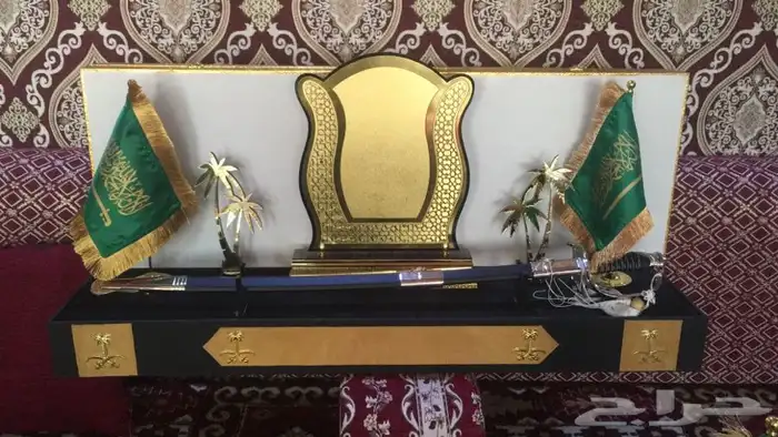 دروع و سيوف فاخره كبيرة و صغيرة 47
