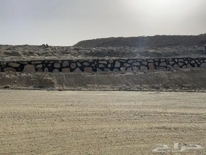بناء جدار حجر بوكلين ايجار 11