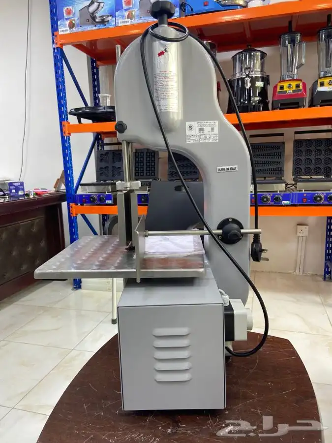 منشار لحم ايطالي 2
