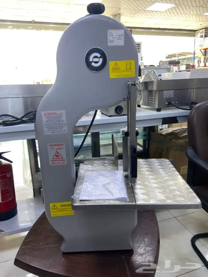 منشار لحم ايطالي 0
