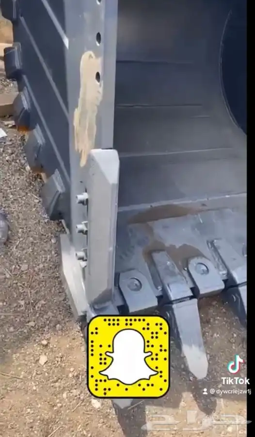بكت بوكلينات للبيع وابكات جي سي بي 21