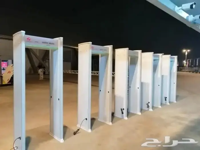 بوابات كشف المعادن اجهزة امنية للكشف الحقائب 0