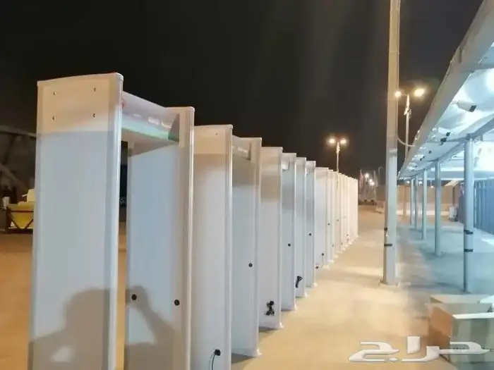 بوابات كشف المعادن اجهزة امنية للكشف الحقائب 1