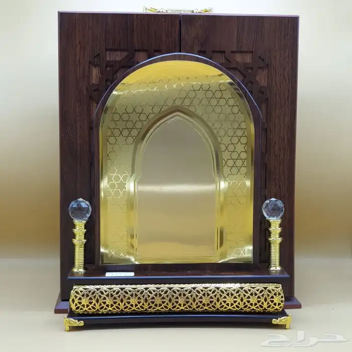 دروع تذكارية بخصم خاص للكميات 19