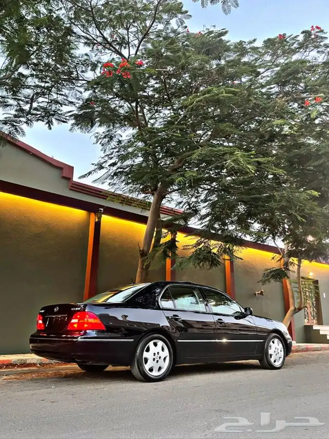 لكزس LS430 2001 12
