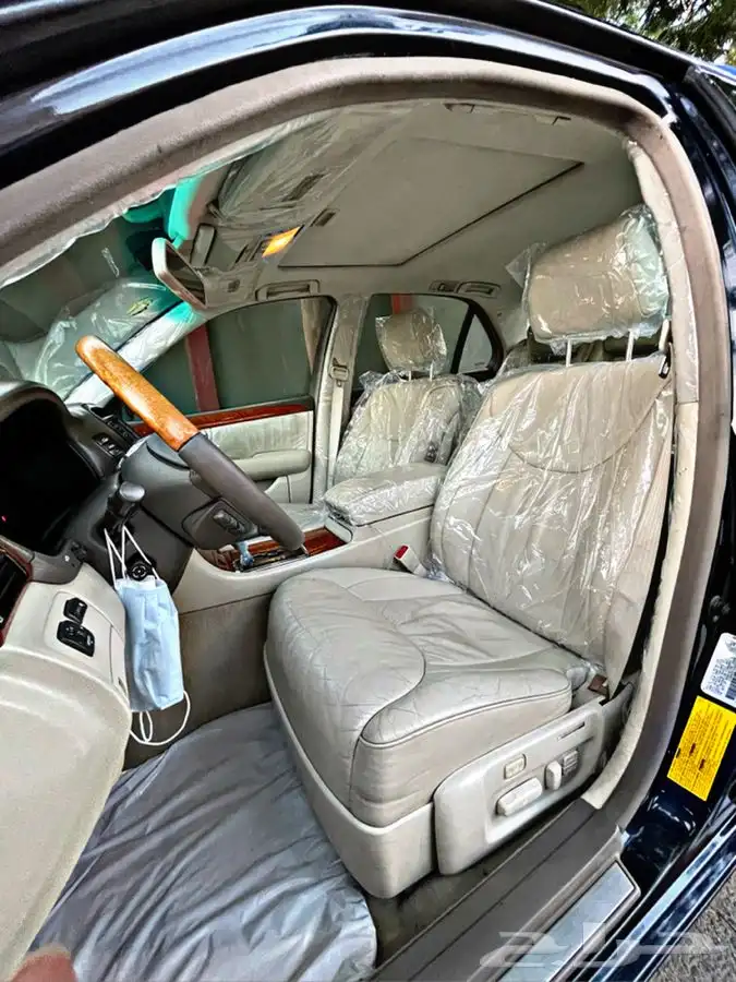 لكزس LS430 2001 17