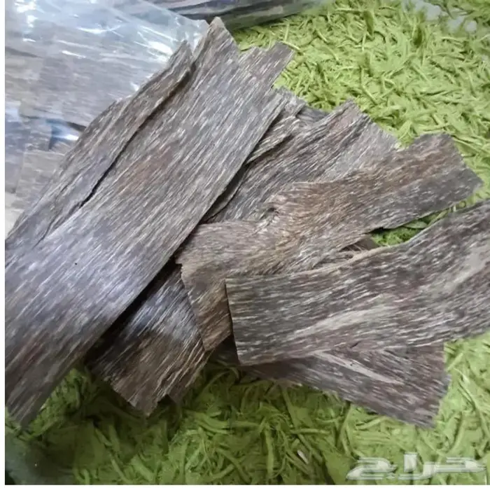 وصلت رقائق العود الطبيعي وعليها عرض 3