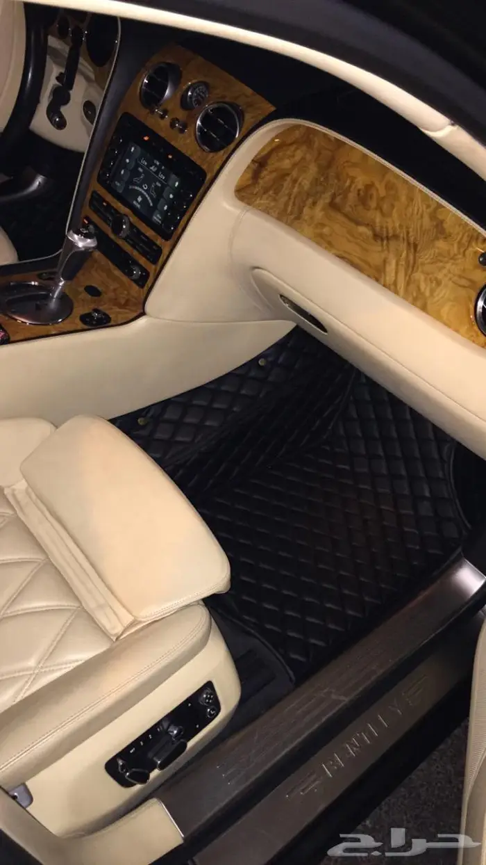 ارضيات جلد فاخره للسيارات 16