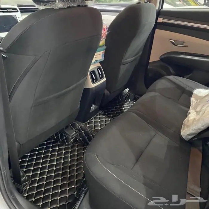 ارضيات جلد فاخره للسيارات 2