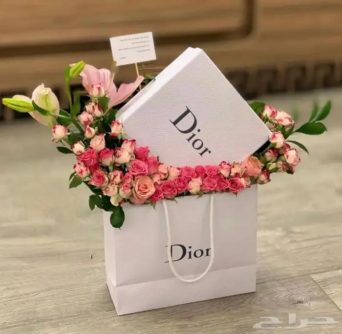 مندوب هدايا و هدايا تخرج 4