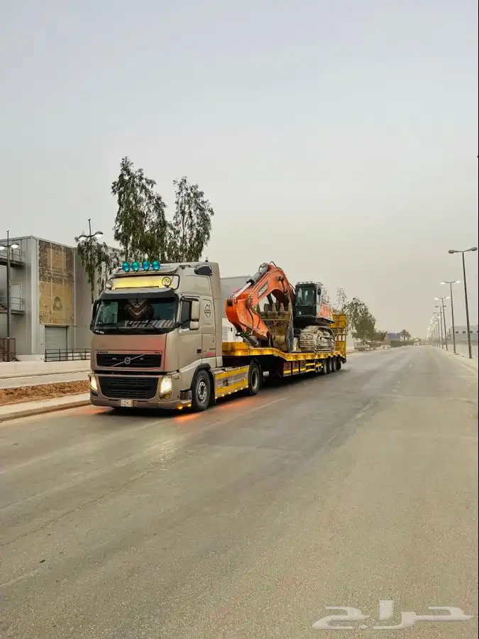 لوبد في الدمام وجميع مناطق المملكه لنقل المعدات والسيارات 0