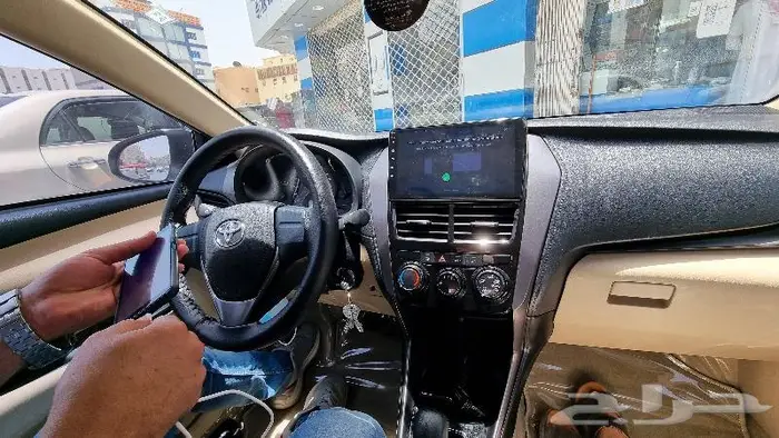 شاشة يارس 2020 أندرويد مع كامره و CarPlay 1