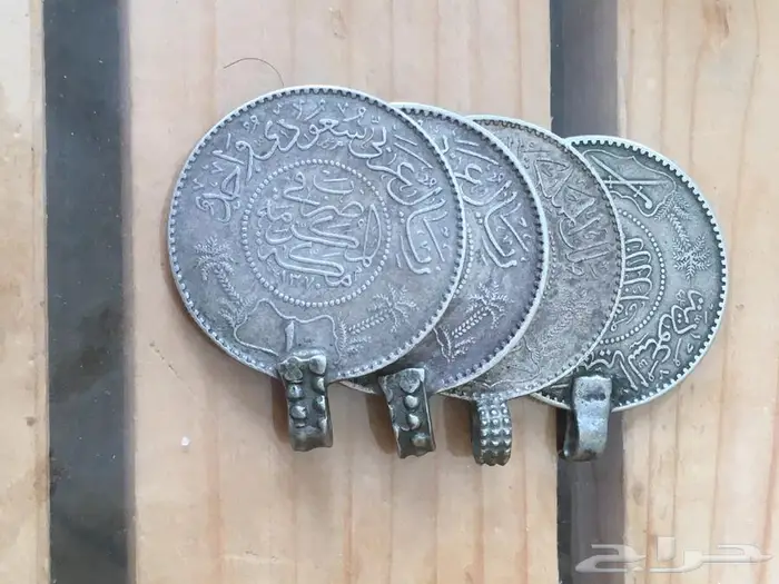 ريالات فضة مادر عربي تراث فضة اصلي عهد الملك عبدالعزيز 10