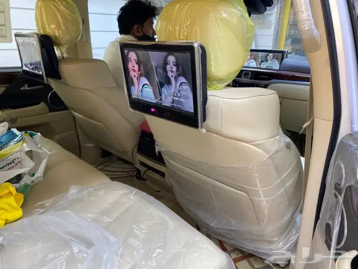 انترفيس لكزس LX570 2020 5