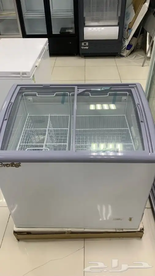  فريزرات EVEREST مقوس سحاب أفقي زجاج 1