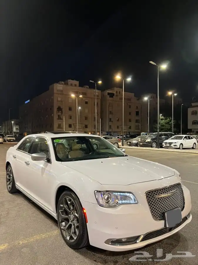 للبيع كرايسلر 2018 بوضع الجديد (تم البيع) 9